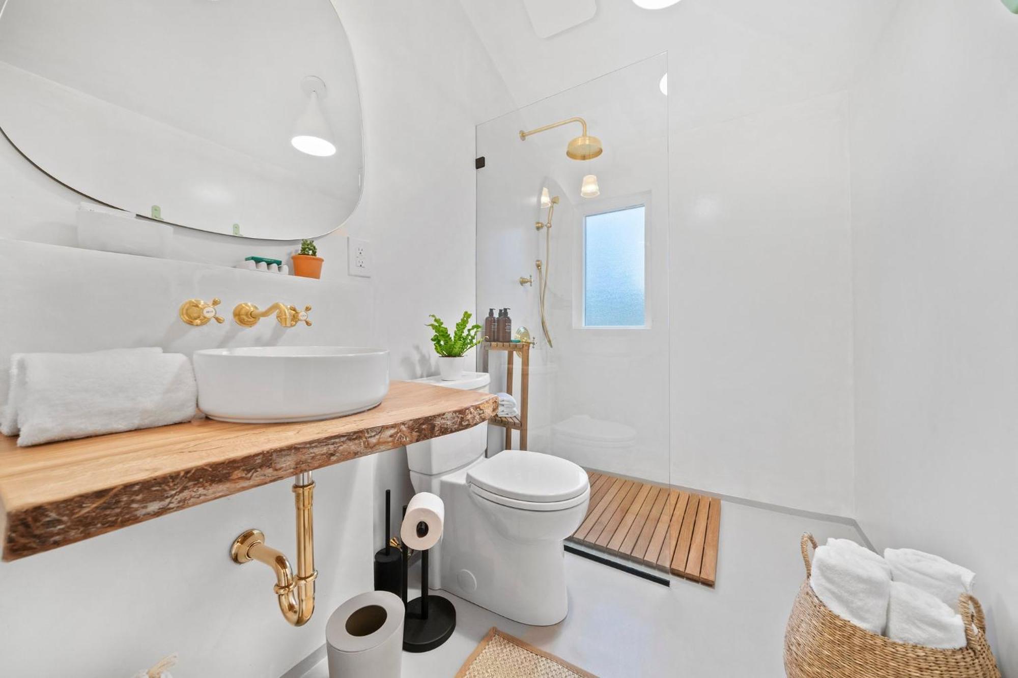 Sisu, A Boutique Motel Plymouth Luaran gambar